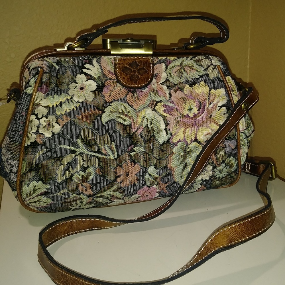 Patricia Nash tapestry satchel